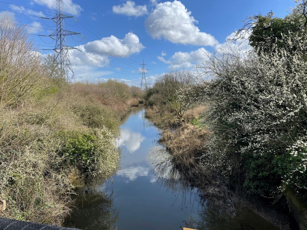 Lot: 62 - FREEHOLD PARCEL OF LAND - Land at Tank Hill Road with the Mardyke River
