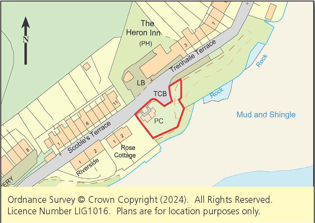 Lot: 104 - FORMER PUBLIC CONVENIENCES WITH FANTASTIC RIVER FAL VIEWS -