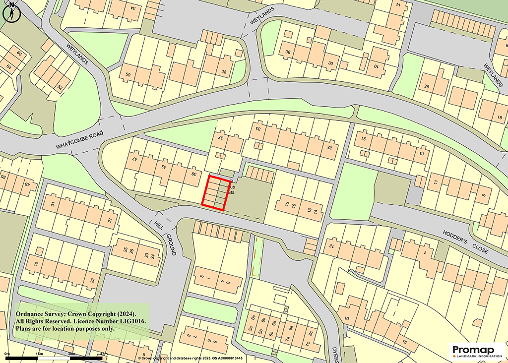 Lot: 18 - FREEHOLD BLOCK OF FIVE GARAGES -