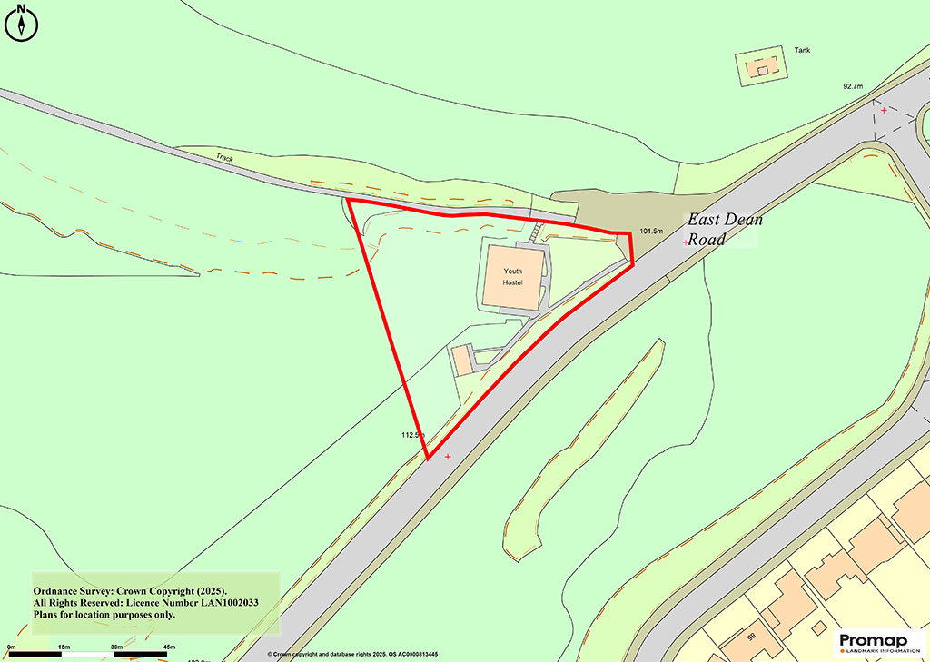 Lot: 77 - FORMER YOUTH HOSTEL IN ELEVATED LOCATION WITH POTENTIAL -