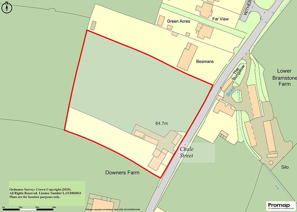 Lot: 53 - TRADITIONAL FARMHOUSE FOR IMPROVEMENT WITH BARNS AND OUTBUILDINGS ON A 2.5 ACRE PLOT - 