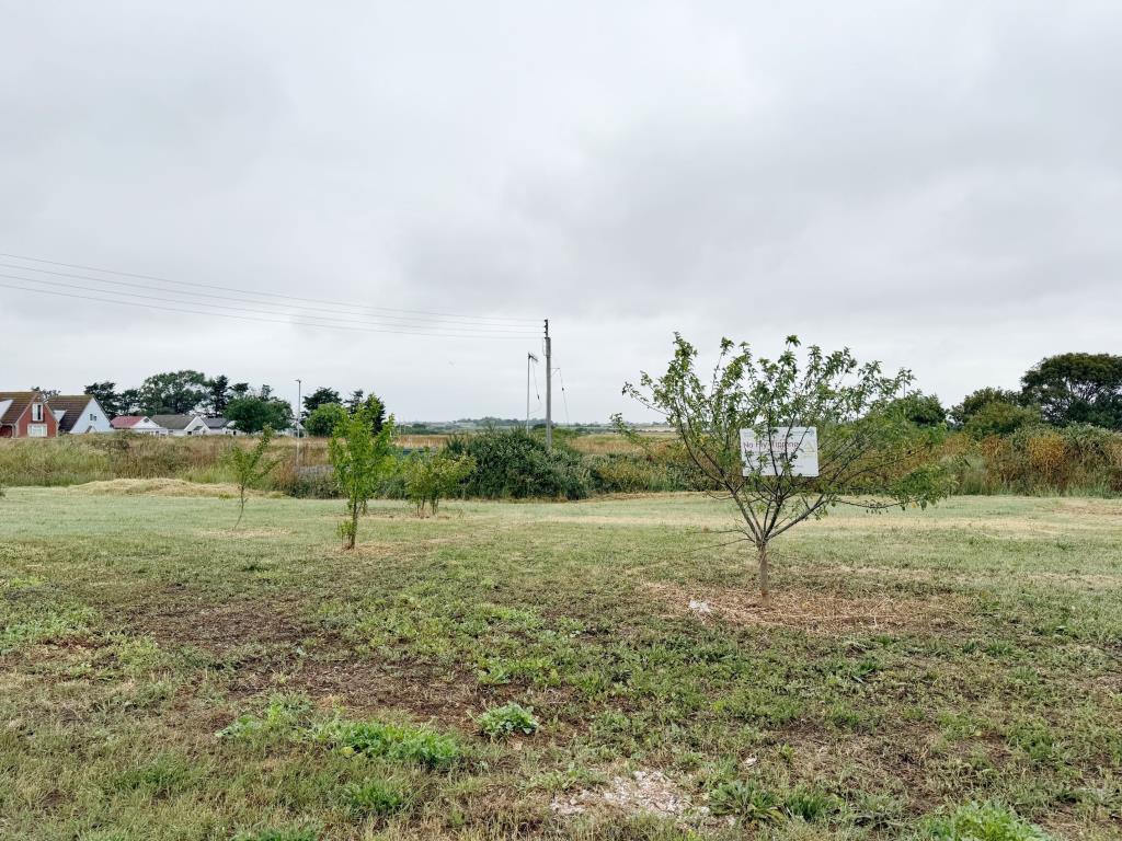 Lot: 114 - VACANT TWO-BEDROOM DETACHED CHALET - View
