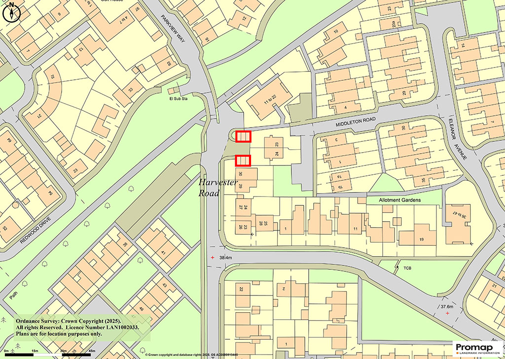 Lot: 10 - SIX GARAGES IN TWO BLOCKS OF THREE IN RESIDENTIAL AREA - 