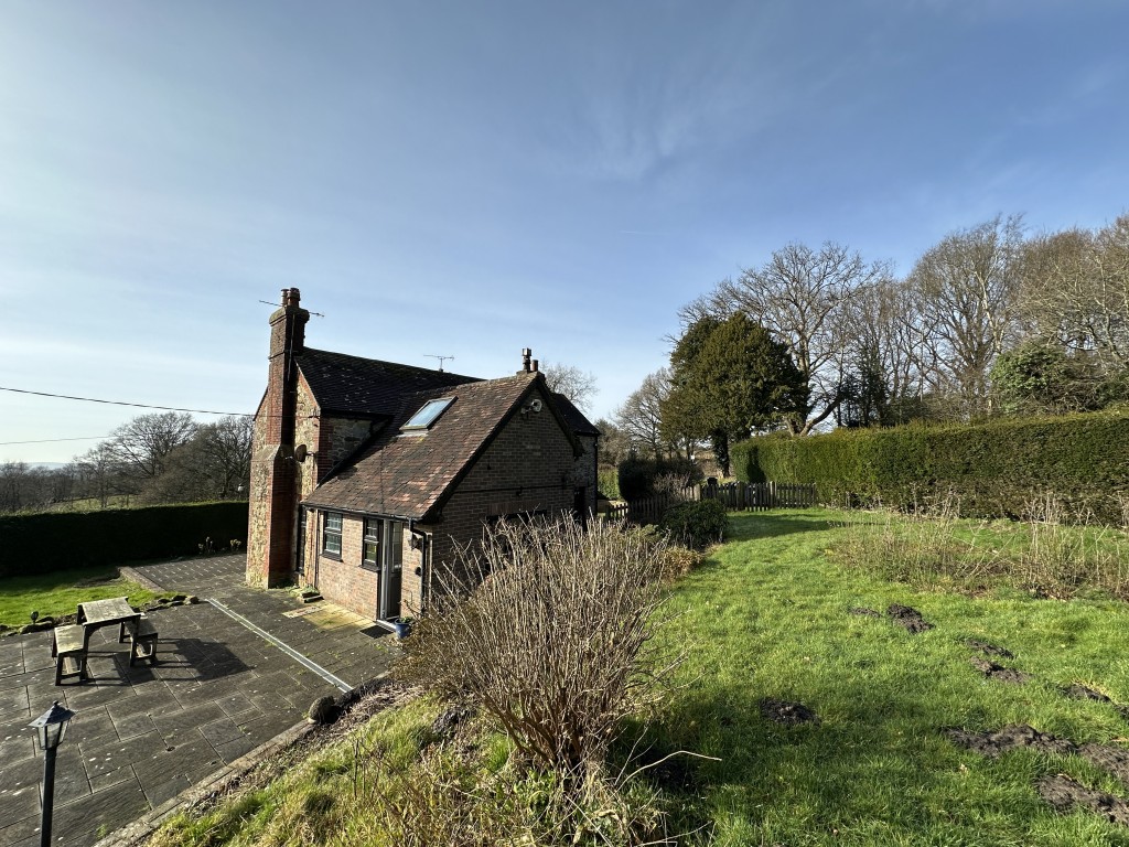 The Yews, 1 & 2 Camphill Cottages, Duddleswell, Uckfield, East Sussex ...