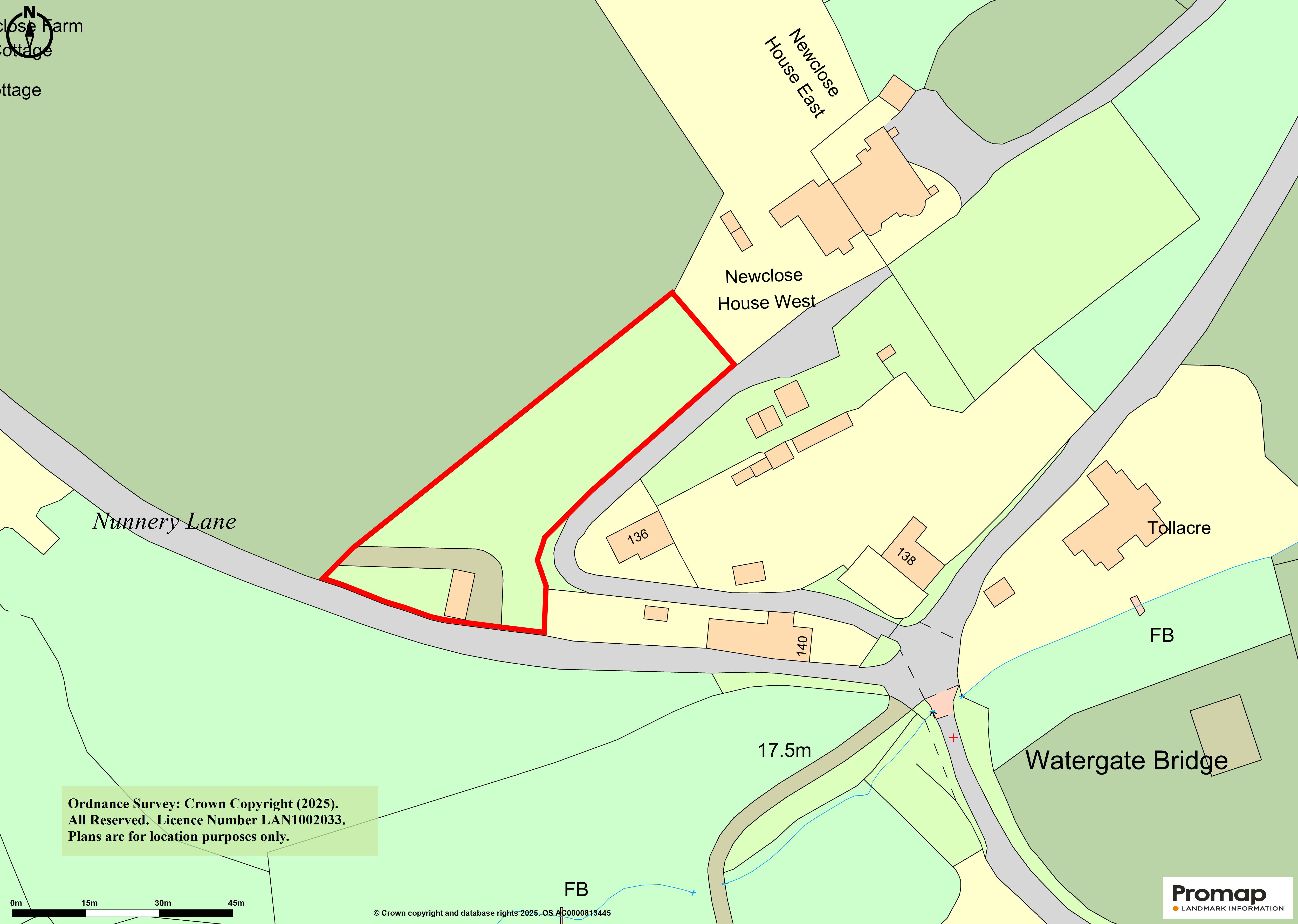 Lot: 98 - HALF AN ACRE AND BARN WITH POTENTIAL IN ATTRACTIVE SEMI-RURAL LOCATION - 