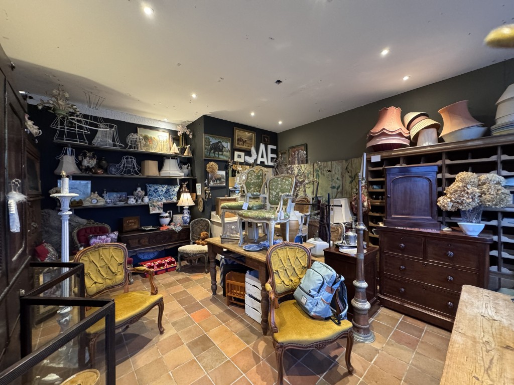 Unit 2, 2-12 Market Place, St. Columb, Cornwall, TR9 6AN image 3
