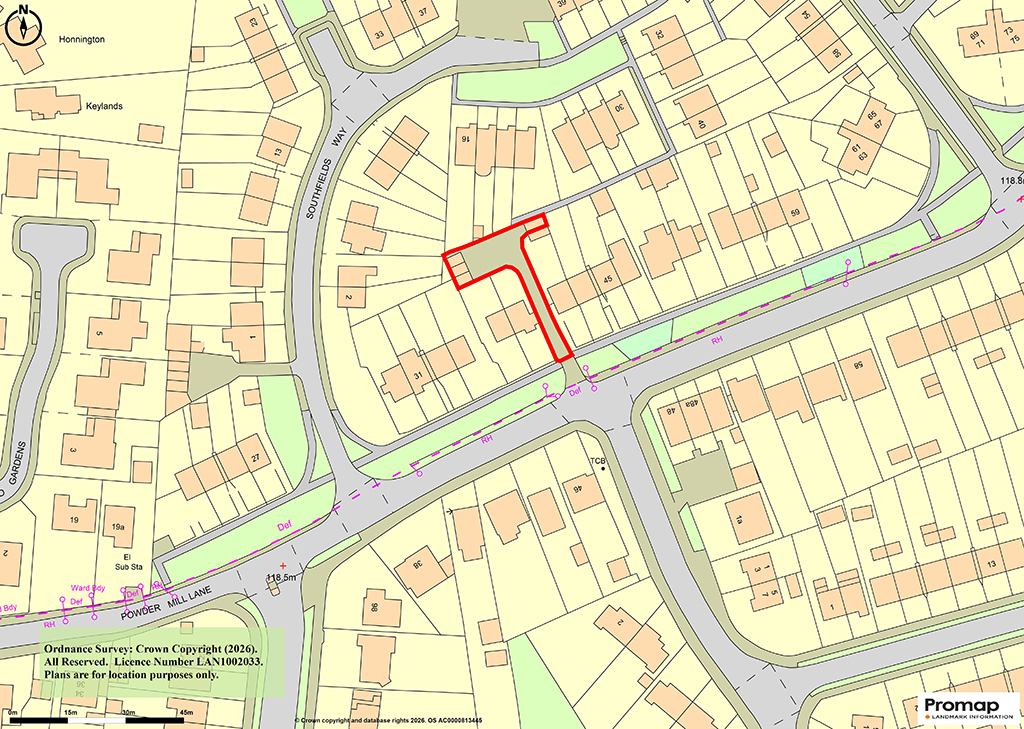 Lot: 21 - COMPOUND OF FOUR GARAGES -