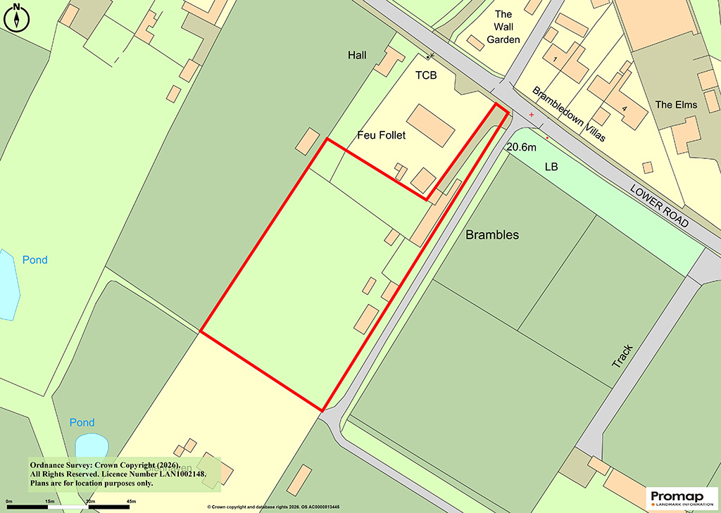 Lot: 84 - BUNGALOW ON LARGE PLOT WITH STABLE AND PADDOCK OFFERING POTENTIAL - 