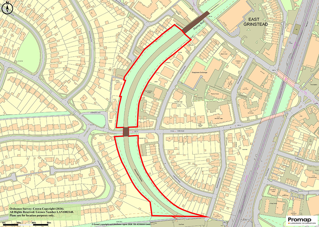 Lot: 37 - JUST UNDER FIVE ACRES OF FORMER RAILWAY LAND WITH POTENTIAL -
