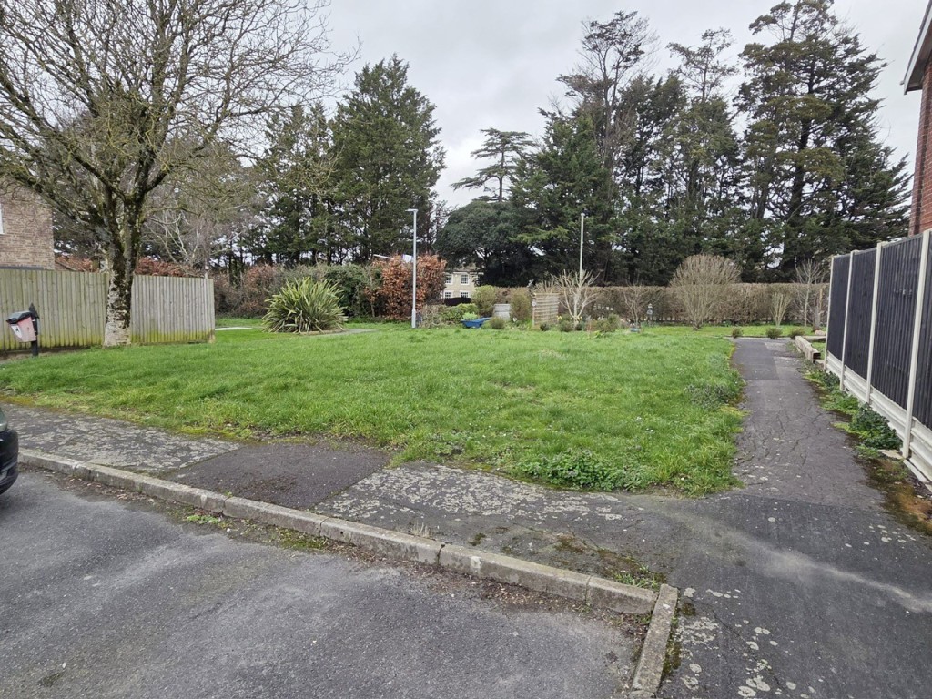 Corporate Real Estate Agent-post-ai-image-419.png